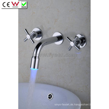 Dule Cross Handle Selbst Power LED Wand Wasserhahn Becken Wasserhahn (QH072-2F)